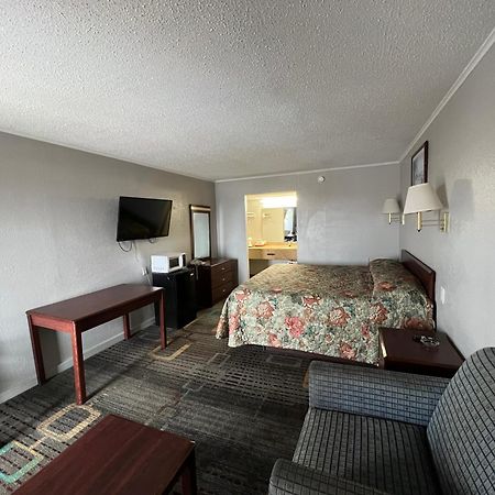 Hotel 81 El Reno Luaran gambar