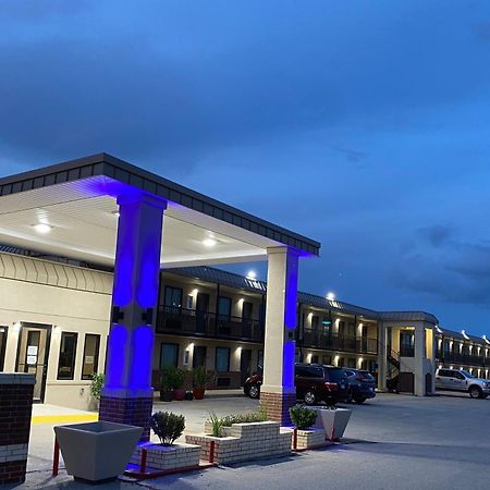 Hotel 81 El Reno Luaran gambar